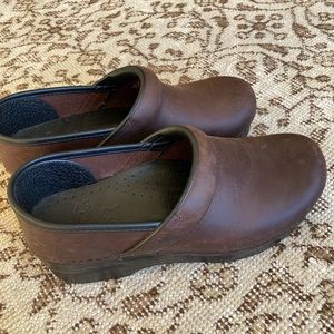 Brown Dansko clogs size 37